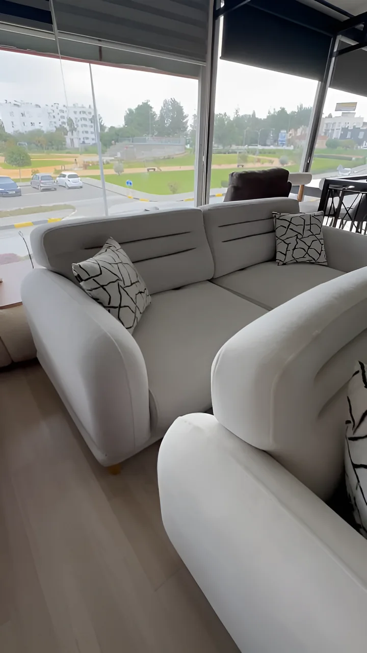 Moben Home mağazası — köşe takımları