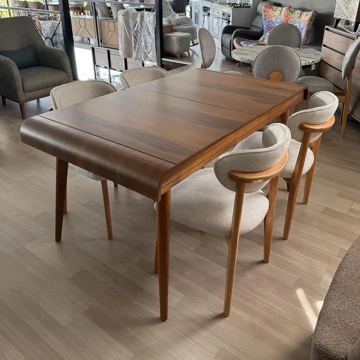Açılan Ceviz Masa — Moben Home