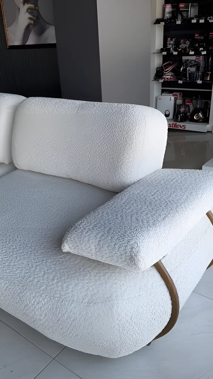 New Madrid Sofa — Moben Home